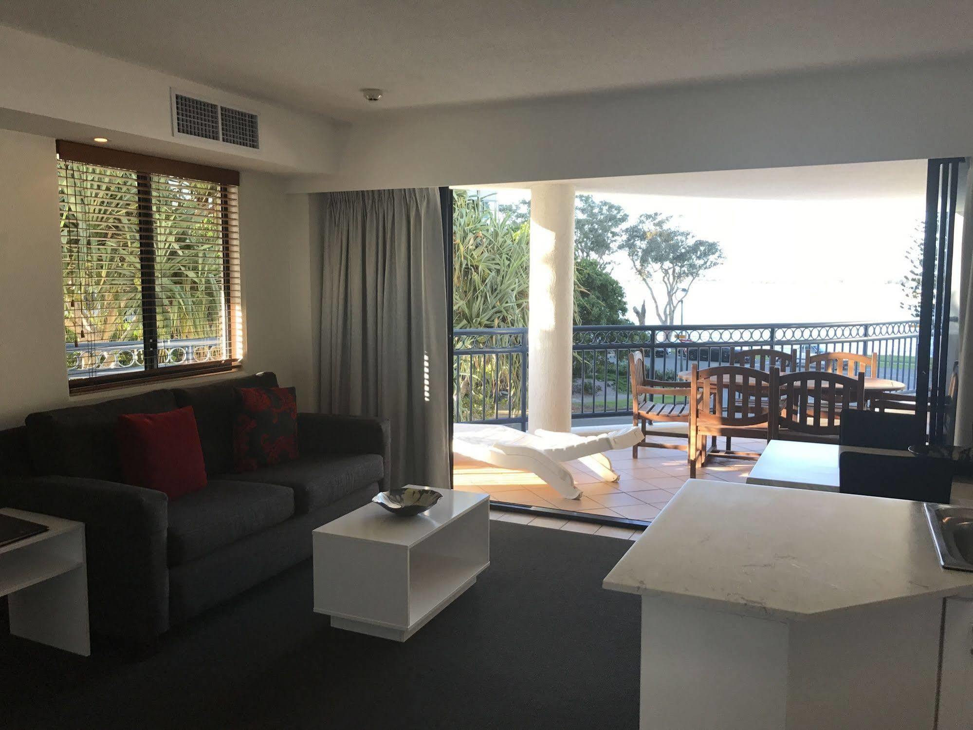 Ramada Resort By Wyndham Golden Beach Caloundra Exterior photo